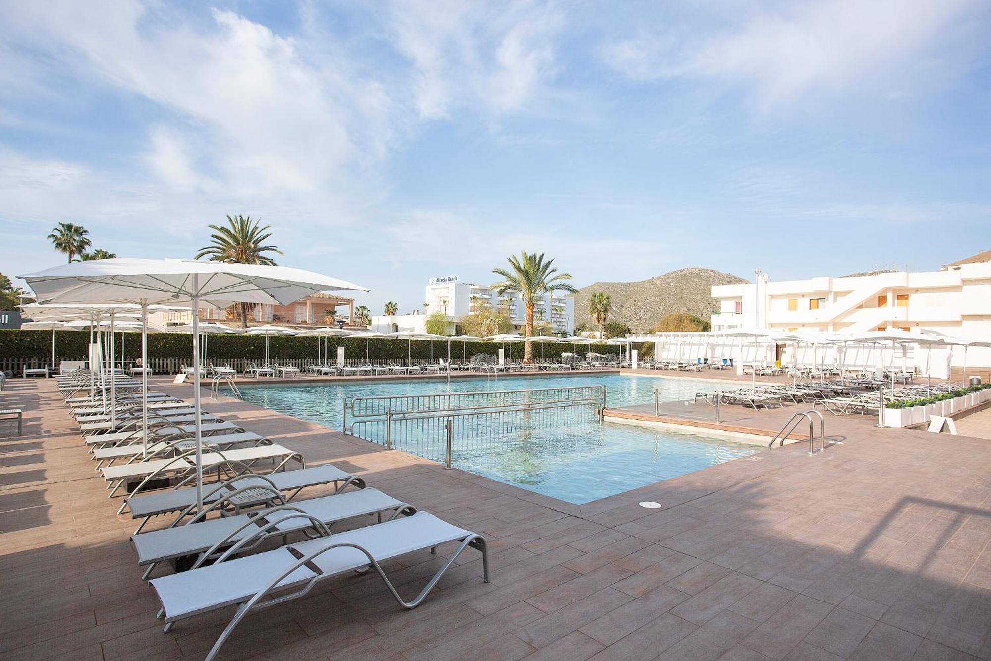 Bq Delfin Azul Hotel Port de Alcudia  Exterior photo