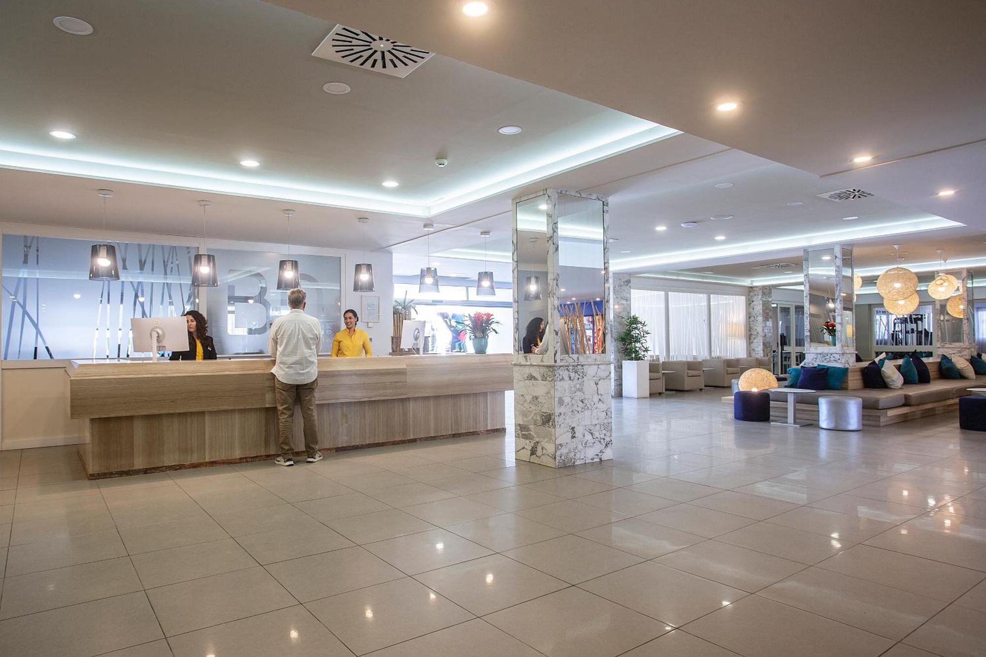 Bq Delfin Azul Hotel Port de Alcudia  Exterior photo